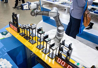 工业机器人教育网